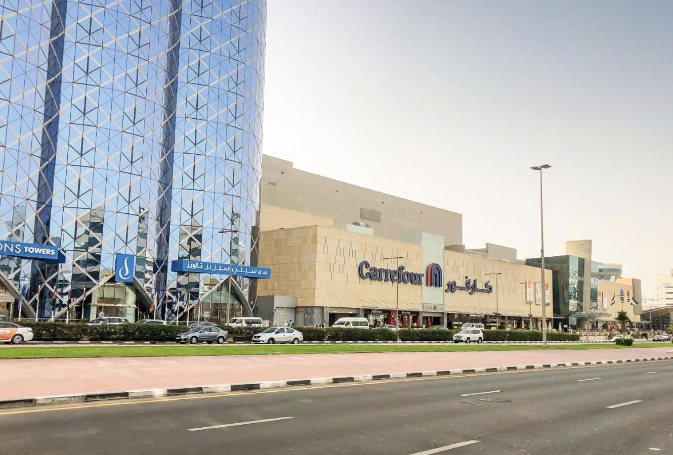 Partition Room In Al Seef Near Burjuman Metro Dubai Exterior foto